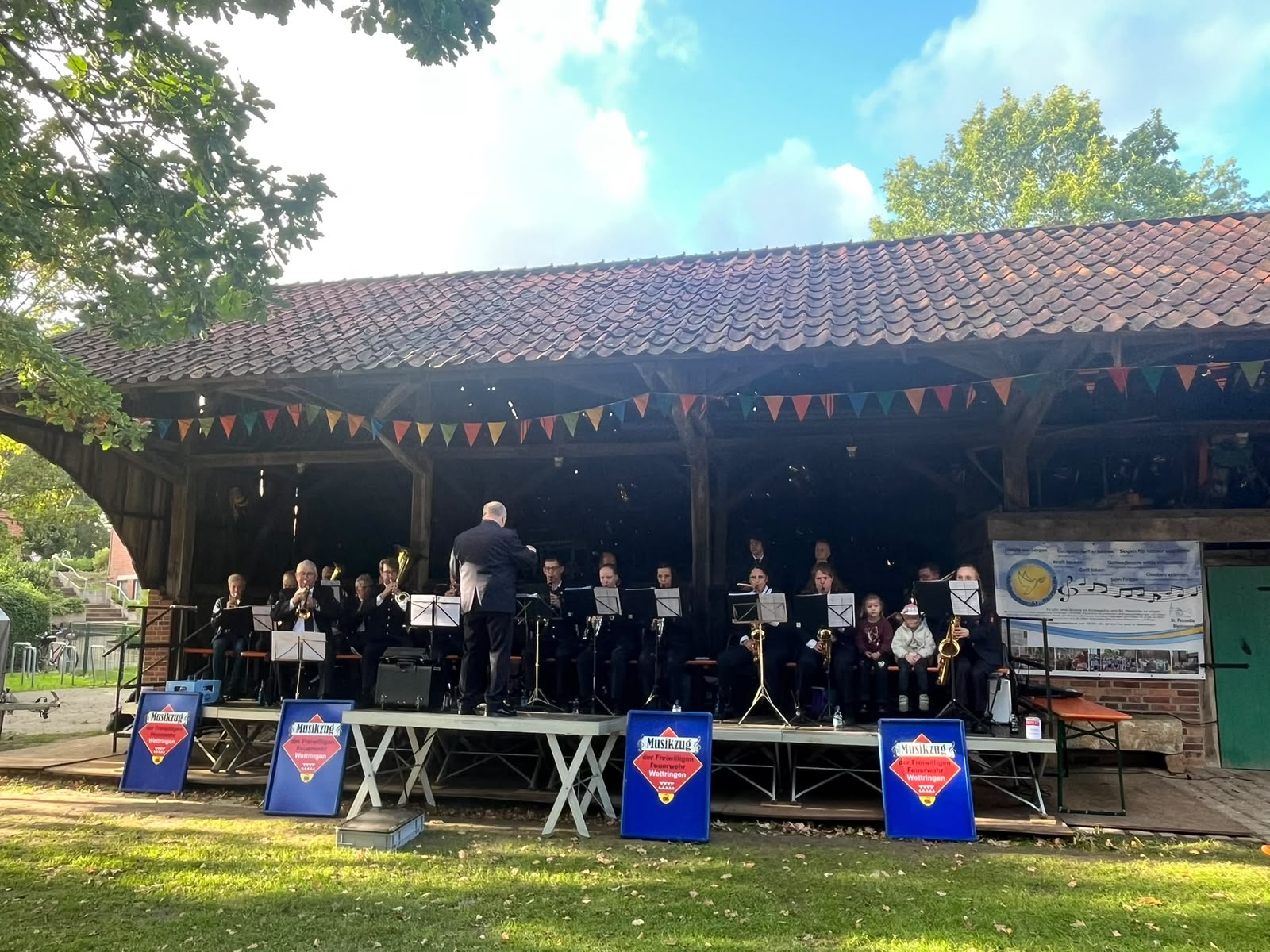 Der Musikzug auf dem Pfarrfest